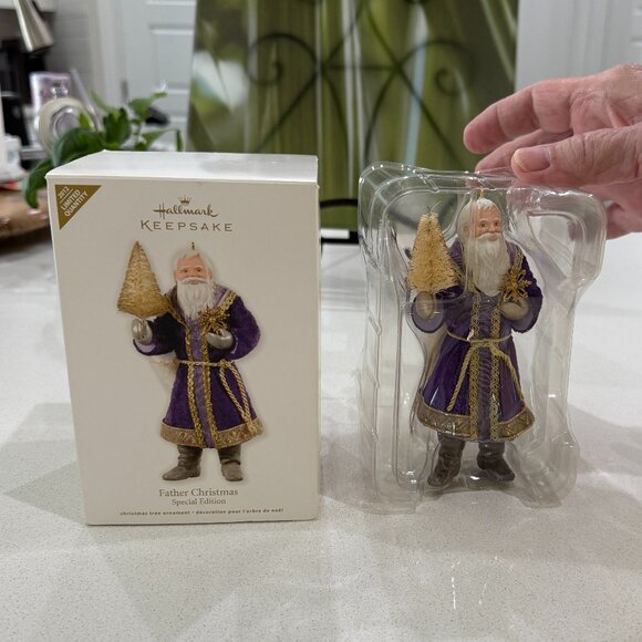 HALLMARK Keepsake Father Christmas 2012 - Picture 9 of 9